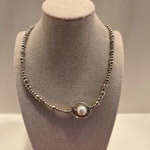 NEW WITH TAGS UNOde50 "ANOTHER ROUND, OH, OH, OH" Silver-Plated Necklace & Pearl